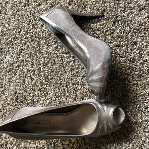 Bandolino 6.5 Heels